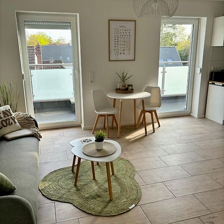 Home & Apart - Apartment Im Herzen Von Kreyenbrueck - Apartment 2 أولدنبورغ المظهر الخارجي الصورة