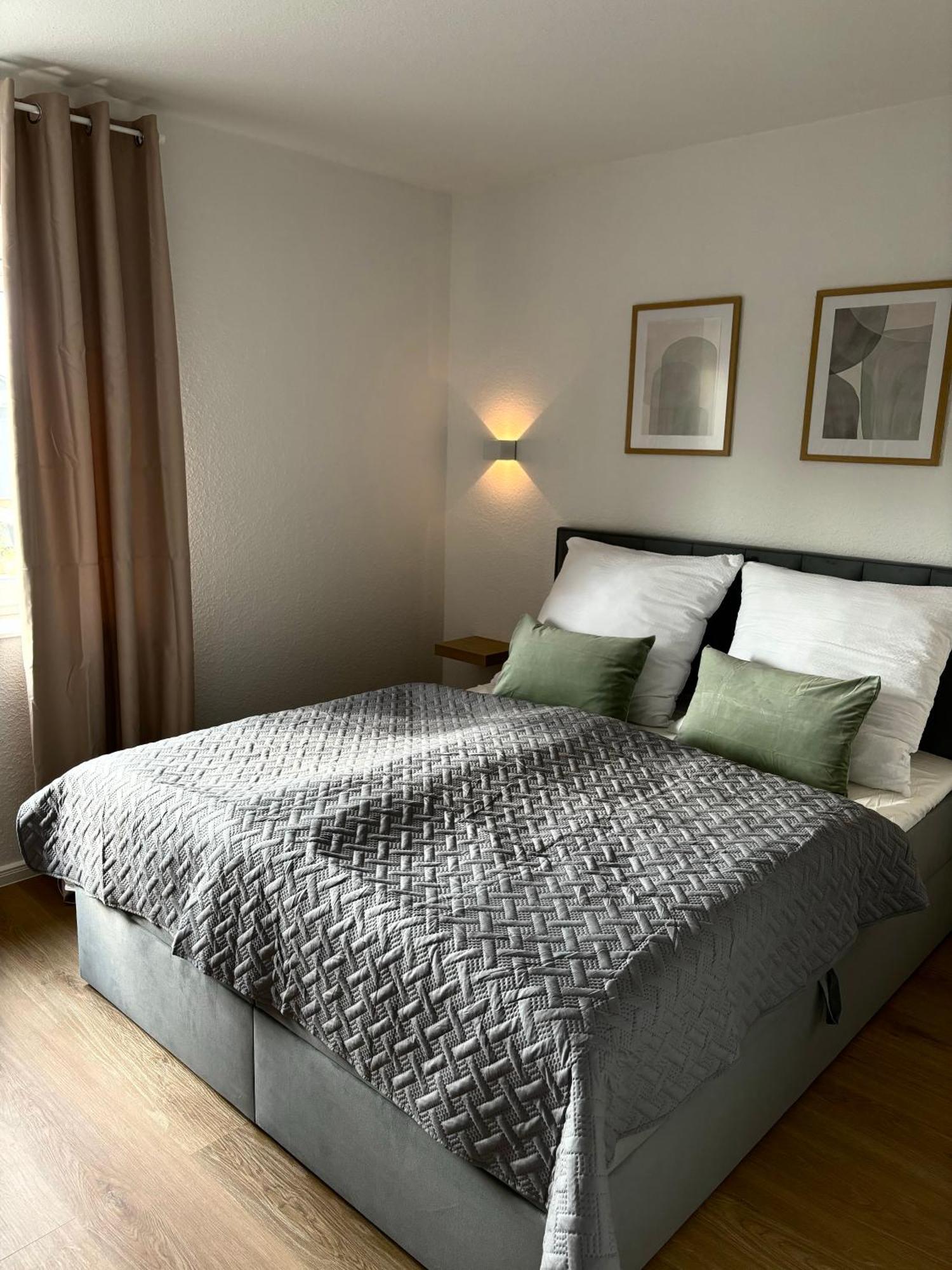 Home & Apart - Apartment Im Herzen Von Kreyenbrueck - Apartment 2 أولدنبورغ المظهر الخارجي الصورة